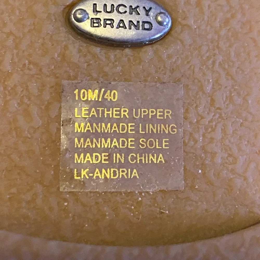 Lucky brand Andria black, tall leather books faux crepe sole gently worn size 10 - Picture 14 of 16